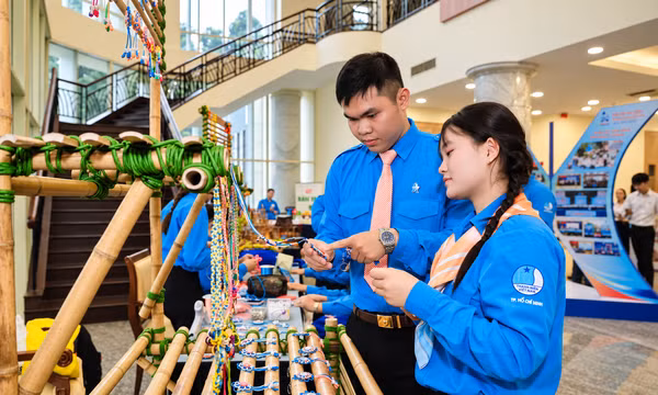 Thanh niên TP Hồ Chí Minh phát huy sức trẻ - Bài 3: Bứt phá để phát triển
