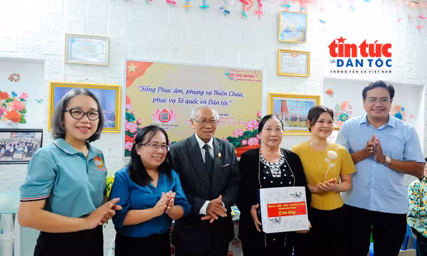 Gắn kết đạo và đời trong việc tuyên truyền phổ biến pháp luật