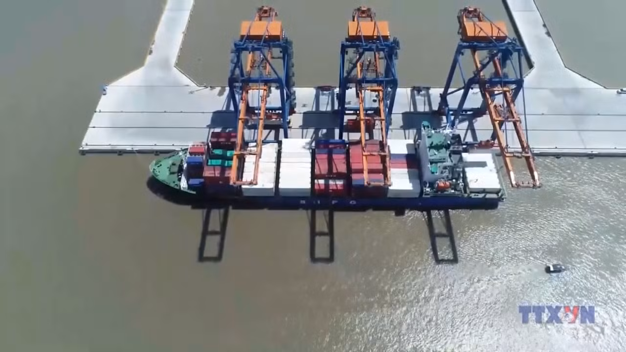 Tiêu điểm kinh tế tuần: Chủ động chính sách tài khóa cho tăng trưởng 2 con số