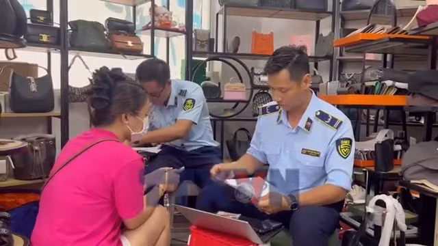 Chống hàng giả - không thể 'bắt cóc bỏ đĩa'