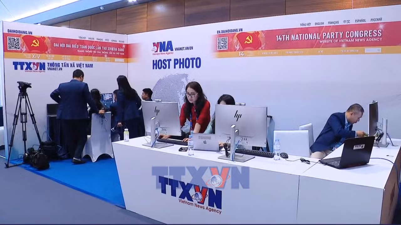 Sức nóng 'Trạm tin' Mỹ Đình