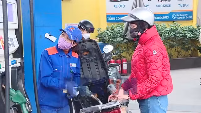 Điều chỉnh cơ chế điều hành giá xăng dầu