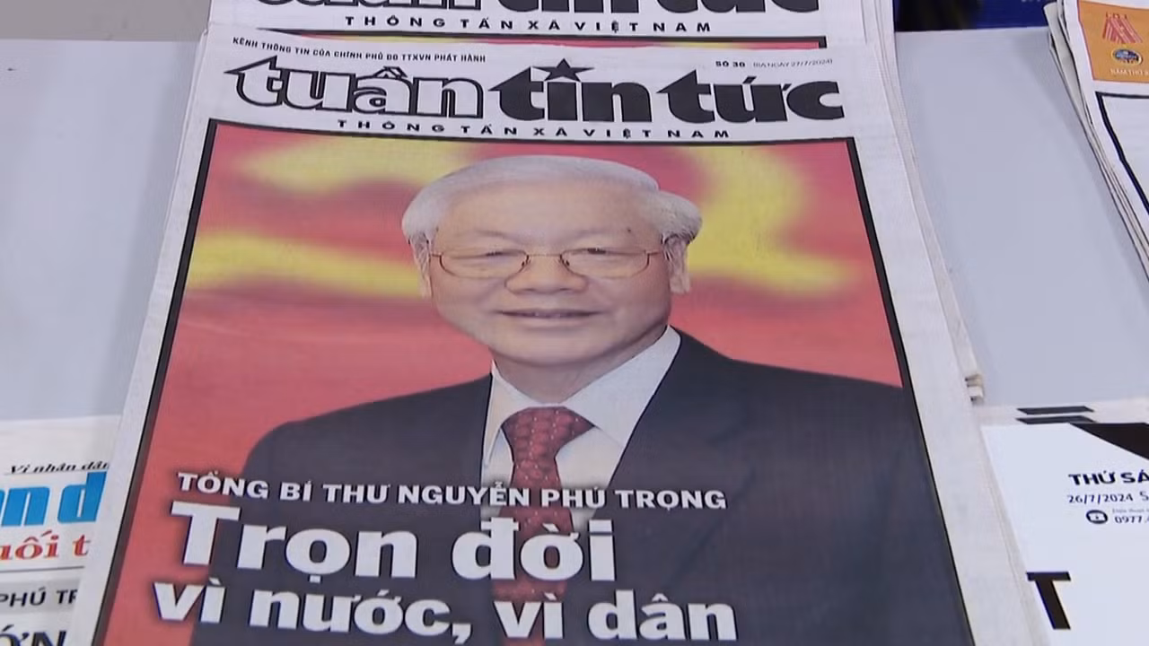 Bộ sưu tập đặc biệt của nhà sưu tầm báo chí đất Nam Định