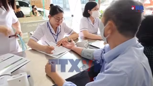 Chuyển trọng tâm sang phòng bệnh