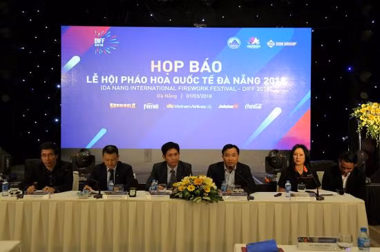 Chính thức khởi động Lễ hội pháo hoa Đà Nẵng 2018 ảnh 1