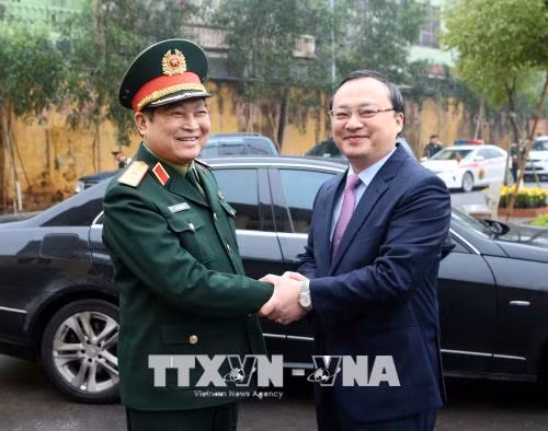 Đại tướng Ngô Xuân Lịch thăm và làm việc tại Hưng Yên ảnh 1