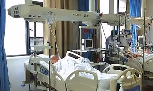 Ăn thịt sống, não người đàn ông nhung nhúc trứng sán dây ảnh 2
