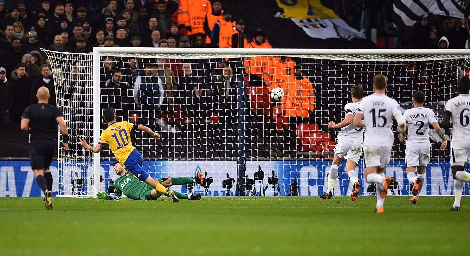 Ba phút 'thần thánh' của Juventus dập tắt giấc mơ Tottenham ảnh 6