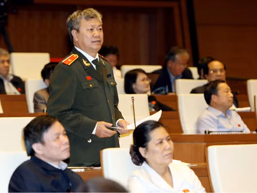 Công an nhân dân phải tôn trọng, phục vụ nhân dân ảnh 1