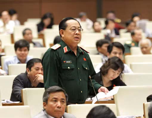 Băn khoăn chuyện phong tướng ảnh 1