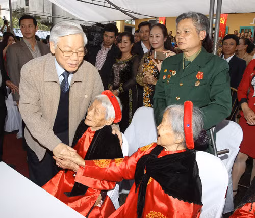 Tổng Bí thư dự Ngày hội đại đoàn kết toàn dân tại Thái Nguyên ảnh 2