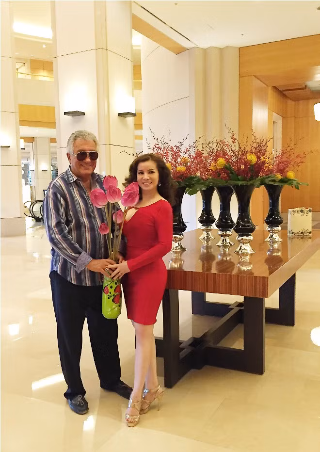 Hoa hậu Kim Hồng được chào đón nồng nhiệt tại Mrs. World 2016 ảnh 2