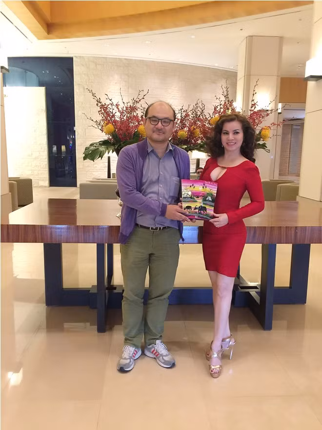 Hoa hậu Kim Hồng được chào đón nồng nhiệt tại Mrs. World 2016 ảnh 1