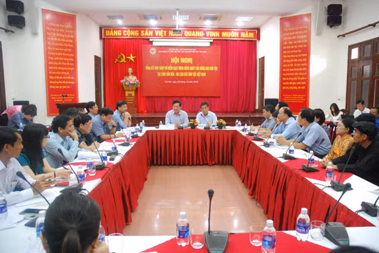 “Ngôi nhà chung” của đồng bào dân tộc góp phần hút khách ảnh 1