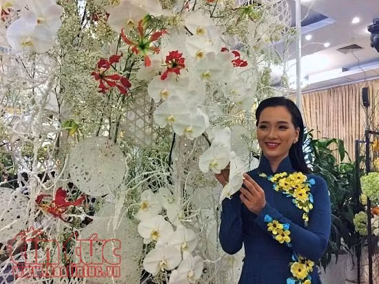 Triển lãm hoa quốc tế tôn vinh vẻ đẹp của hoa và áo dài Việt Nam ảnh 2