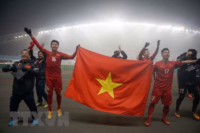 Những nét mới V-League 2018 ảnh 1