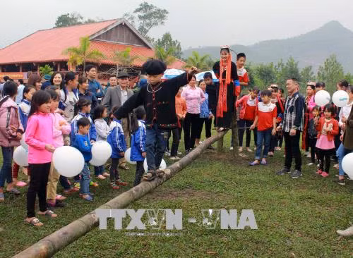 Khai mạc Hội làng người Dao ở Bằng Cả - Hoành Bồ (Quảng Ninh) ảnh 1