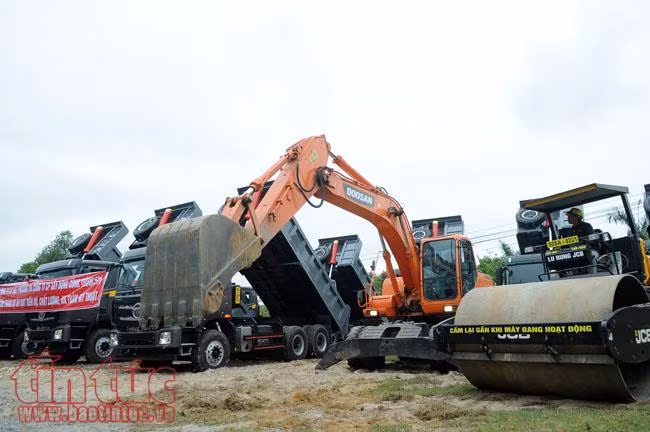 Khởi công nút giao vòng xuyến 2 tầng nối Quốc lộ 1A và đường sắt Bắc - Nam tại Quảng Nam ảnh 4