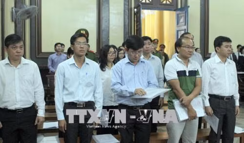 Xét xử vụ án gây hậu quả nghiêm trọng tại Navibank ảnh 1