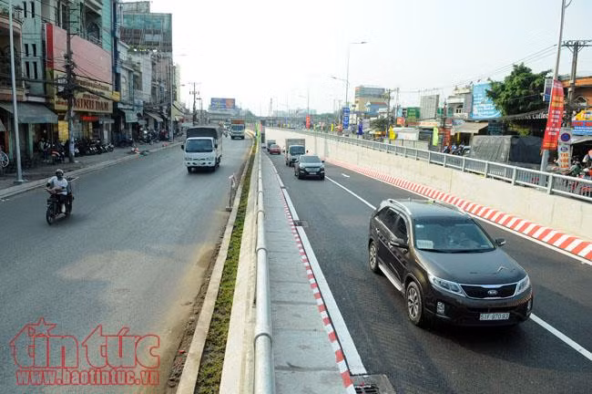 Thông xe hầm chui ở nút giao 3 tầng cửa ngõ Tây Bắc TP Hồ Chí Minh ảnh 9