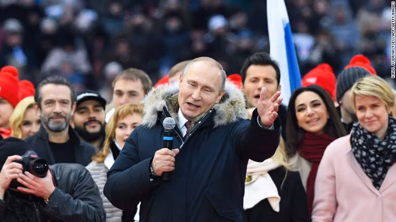 Tổng thống Nga Putin giành chiến thắng áp đảo, tái đắc cử nhiệm kỳ thứ 4 ảnh 1