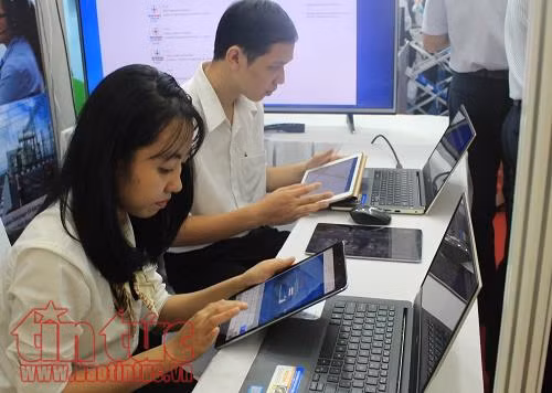 Khai mạc hội chợ, triển lãm ngành công nghệ thông tin, điện tử, viễn thông tại TP Hồ Chí Minh ảnh 2