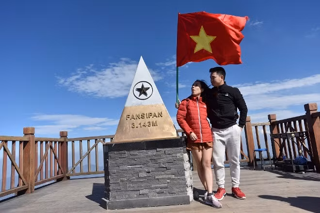 Mê đắm sắc vàng lung linh hoa cải Fansipan ảnh 9