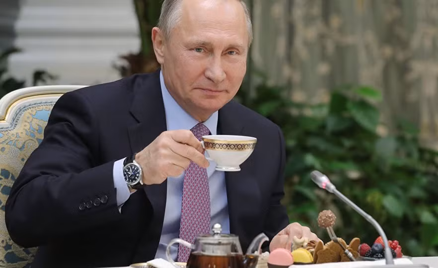 Chuyên gia lý giải sức hút của Tổng thống Putin với người dân Nga ảnh 1