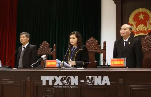 Tuyên án 9 bị cáo vụ vỡ đường ống nước sông Đà ảnh 1