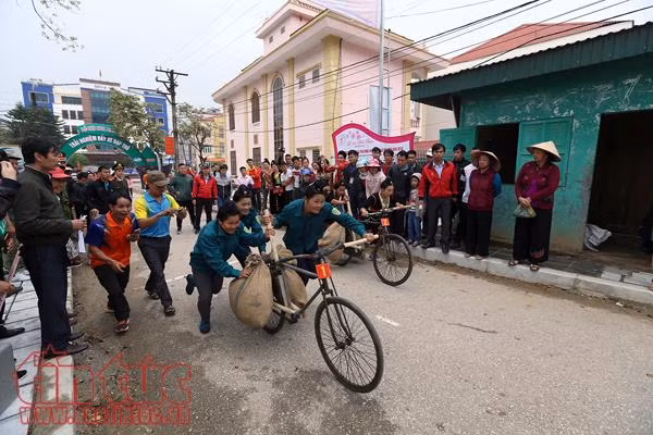 Độc đáo giải đấu 'Xe đạp thồ' ảnh 3
