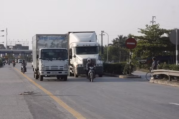 Rà soát, ưu tiên xóa 500 ‘điểm đen’ tai nạn giao thông ảnh 2