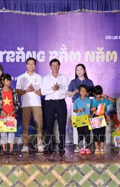 Đêm hội trăng rằm - kết nối và lan tỏa yêu thương