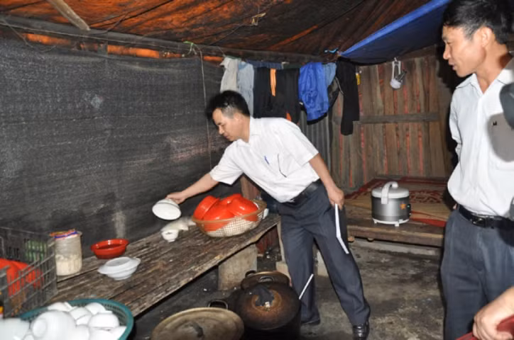 22 người ngộ độc thực phẩm tại Lào Cai ra viện ảnh 1