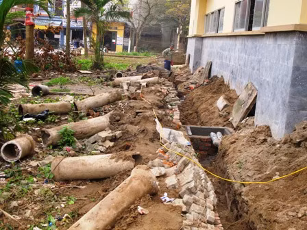 Dân chưa kịp tái định cư, nhà đã hỏng ảnh 11