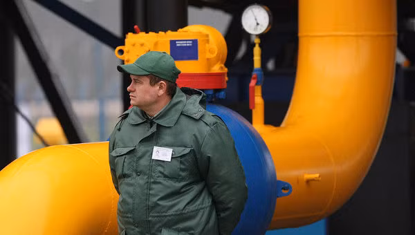 Nga đòi Ukraine 11,4 tỷ USD tiền giảm giá khí đốt ảnh 1