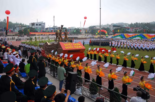 Hoàn tất công tác chuẩn bị chương trình kỷ niệm 60 năm Chiến thắng Điện Biên Phủ ảnh 1