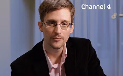 Edward Snowden sẽ tiếp tục tị nạn ở Nga ảnh 1