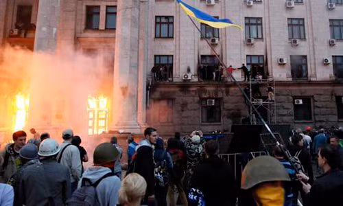 Nga, Mỹ hối thúc nhau làm dịu tình hình Ukraine ảnh 1