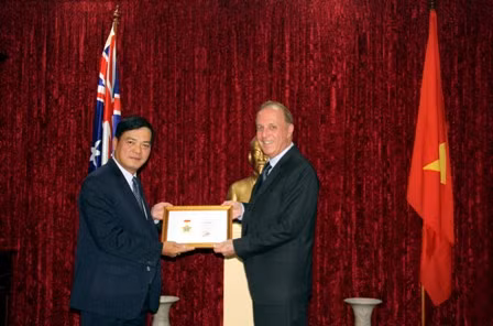Vinh danh người góp phần đưa thủy sản Việt Nam vào Australia ảnh 1