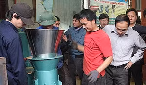 Chế tạo thành công lò đốt rác thải sinh hoạt ảnh 1
