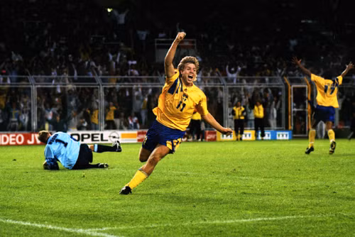 Ngôi sao World Cup - Ngày ấy, bây giờ: Ngôi sao băng Brolin ảnh 1