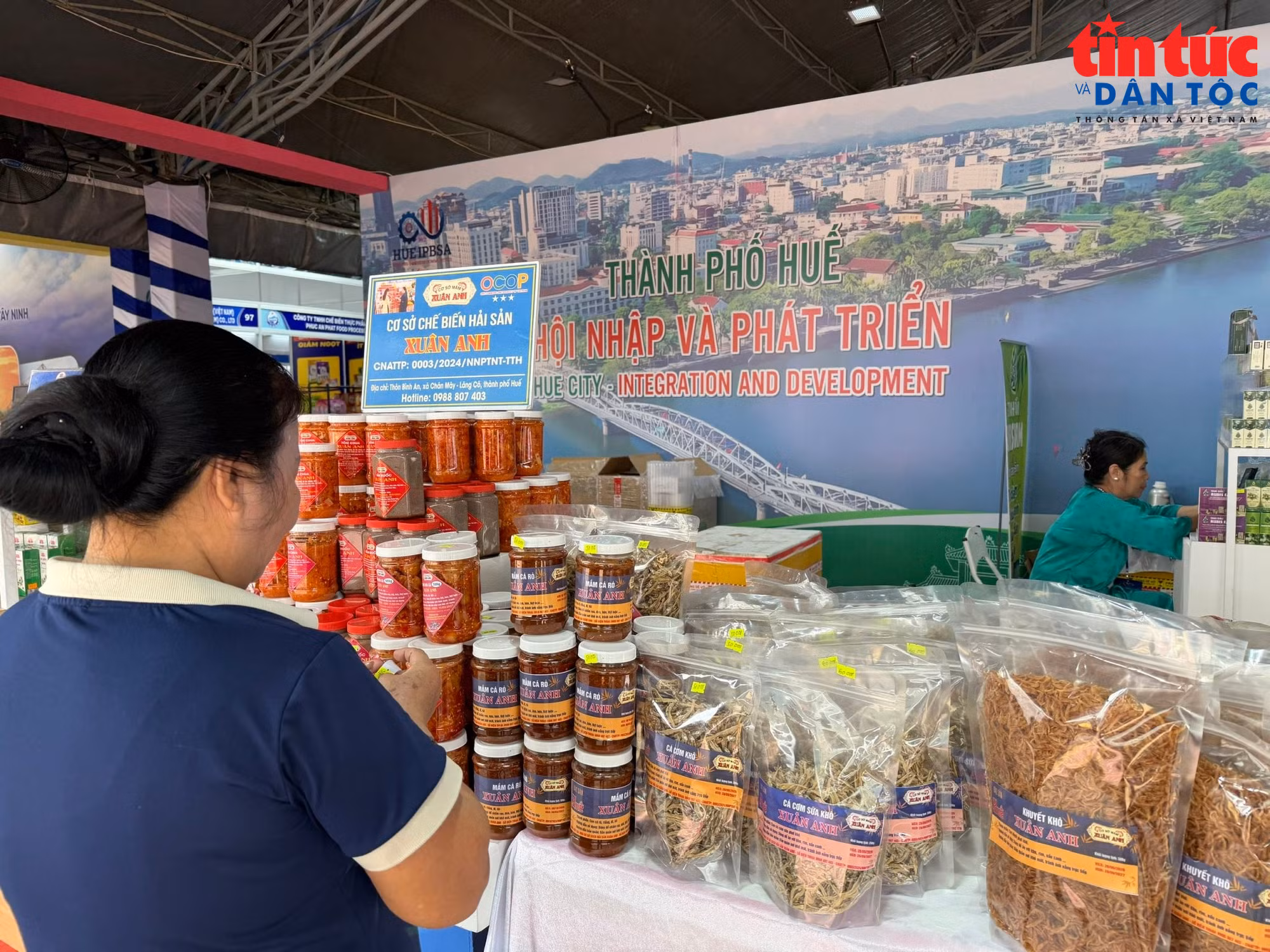baotintuc_tr_cungcao94.jpg
