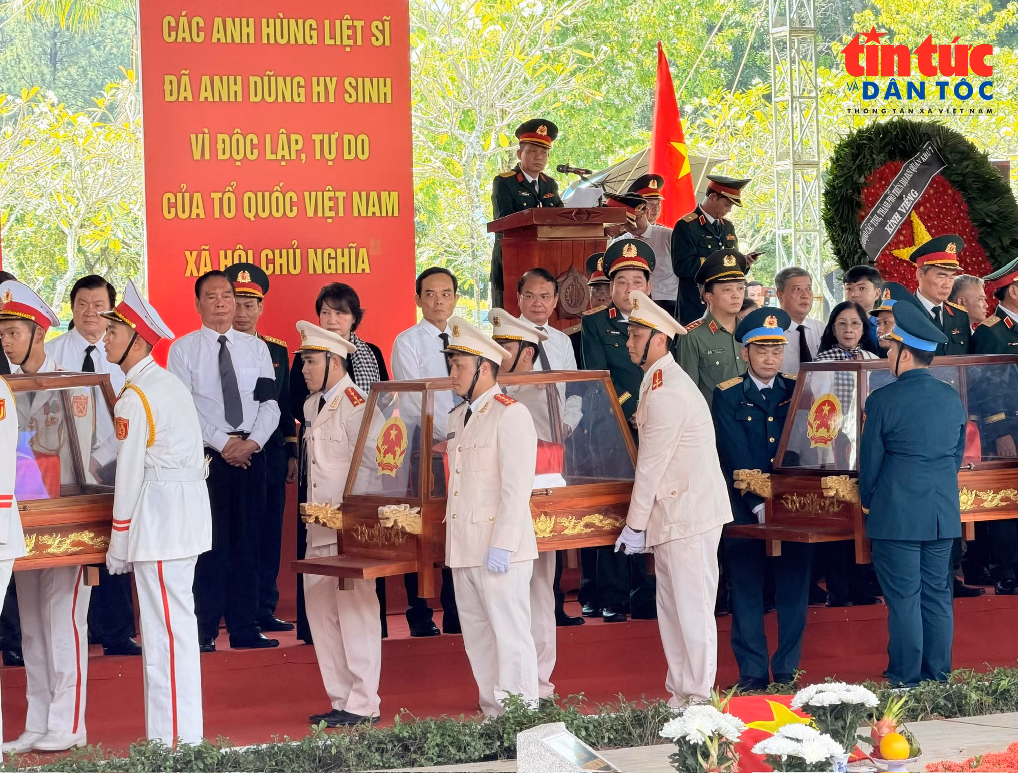 baotintuc_tr_bao.jpg