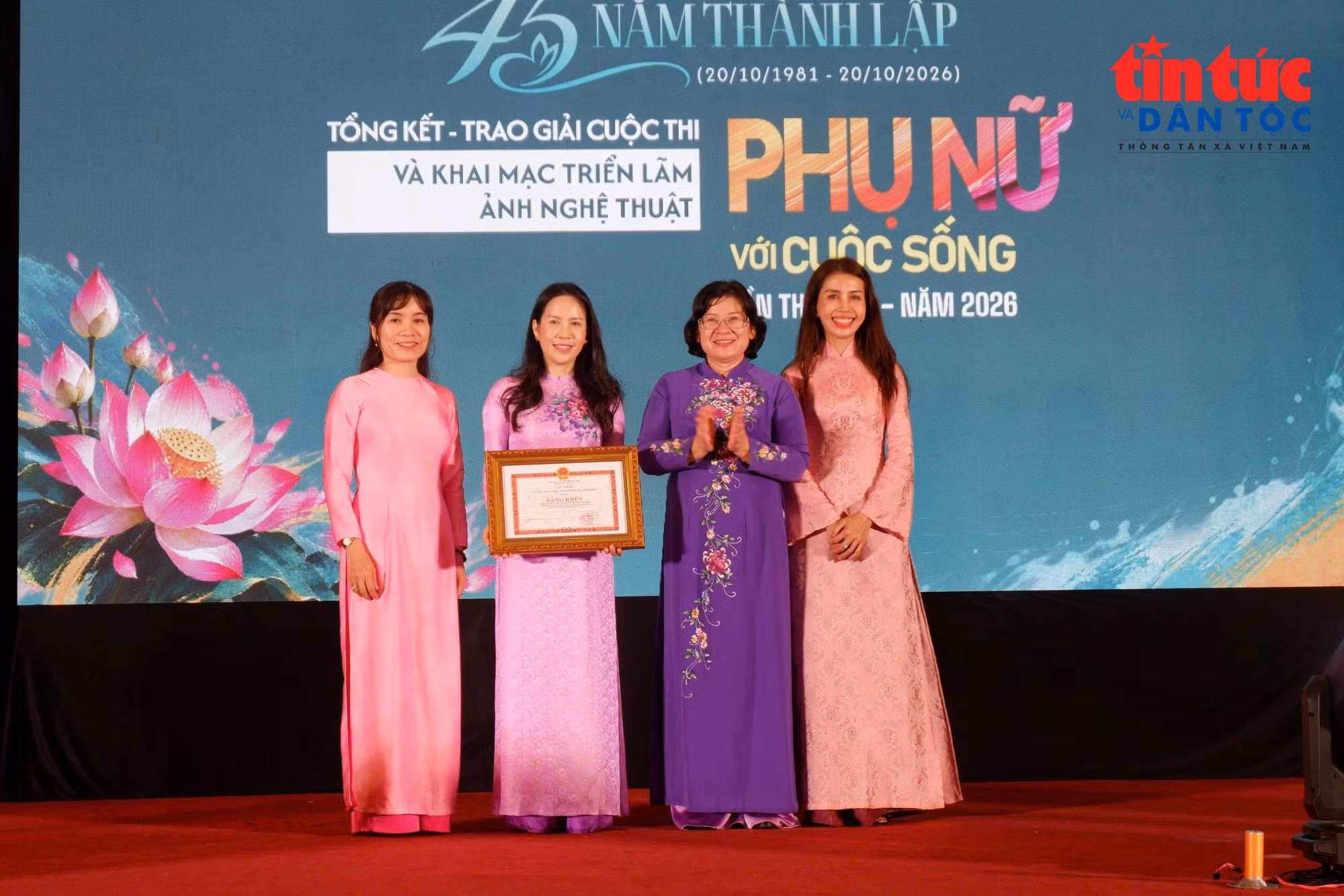 baotintuc_tr_doisonhuih.jpg