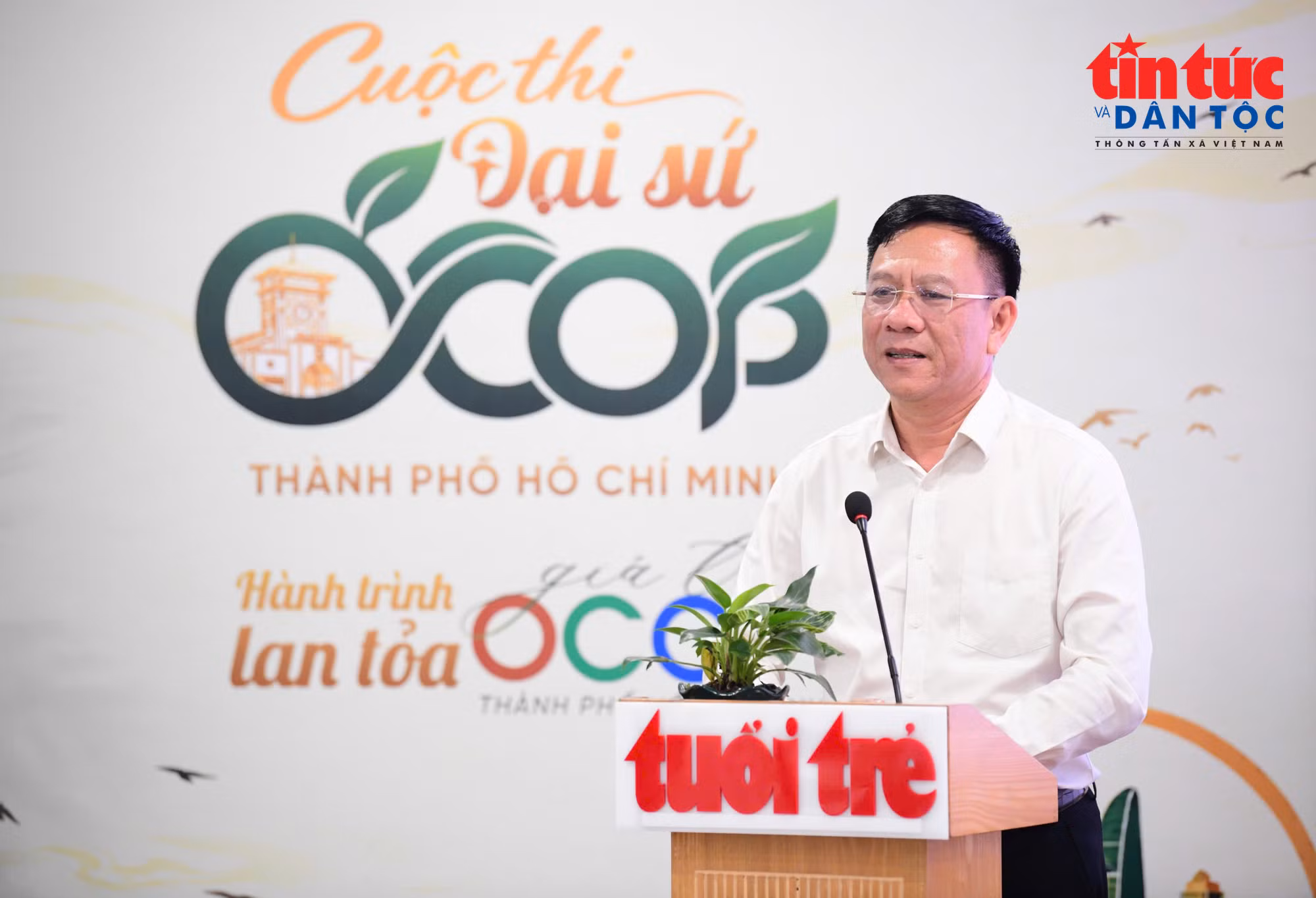 baotintuc_tr_onghoi.jpg