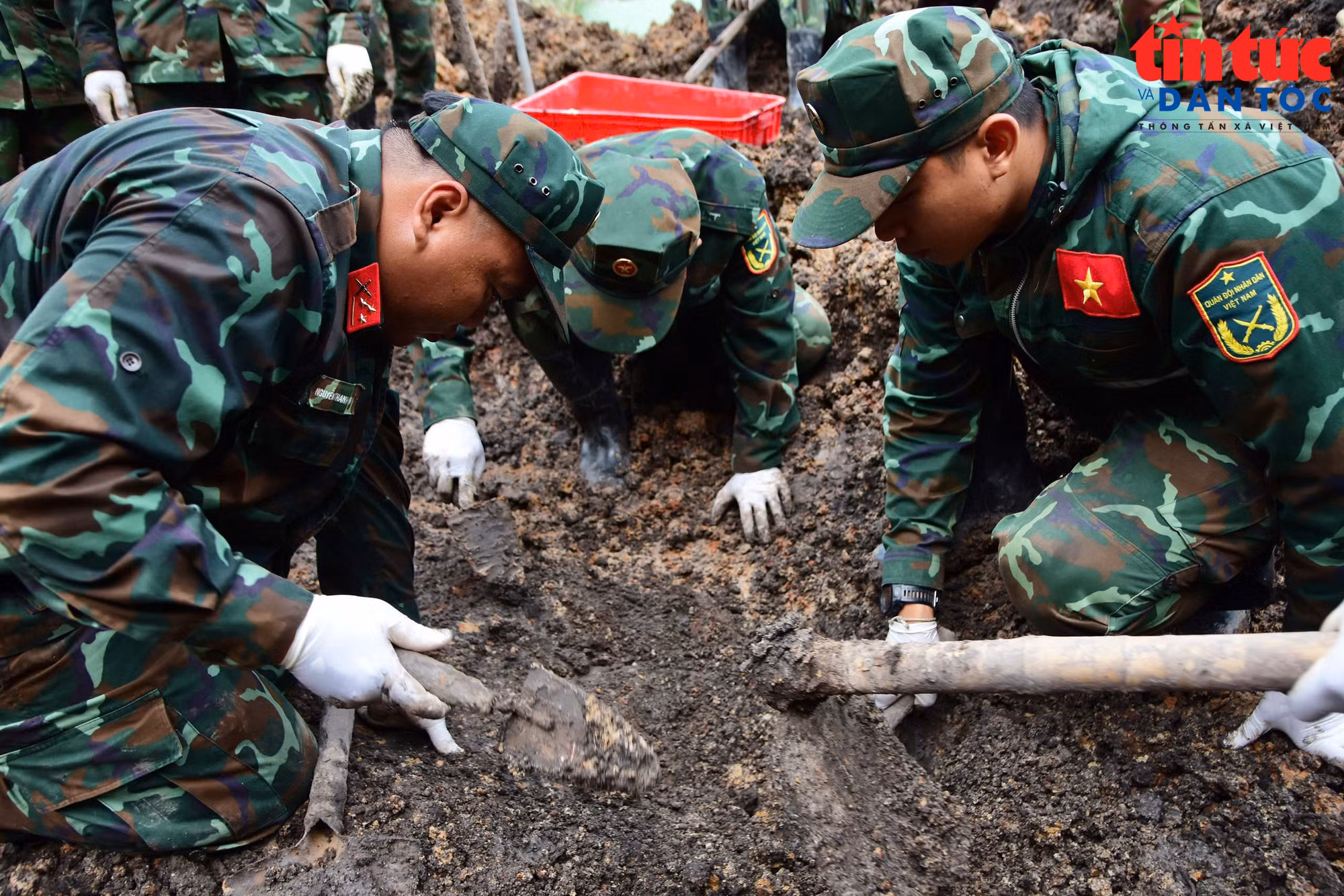 baotintuc_tr_tinchoi03.jpg