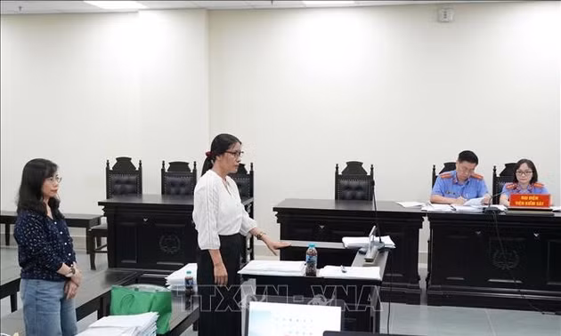 Tòa hủy án sơ thẩm, điều tra lại vụ cựu Hiệu trưởng Nguyễn Thị Bình
