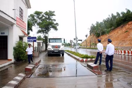 Sẽ xây dựng các trạm cân xe trên quốc lộ ảnh 1