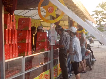 Rộn ràng thị trường Tết Trung thu ảnh 1