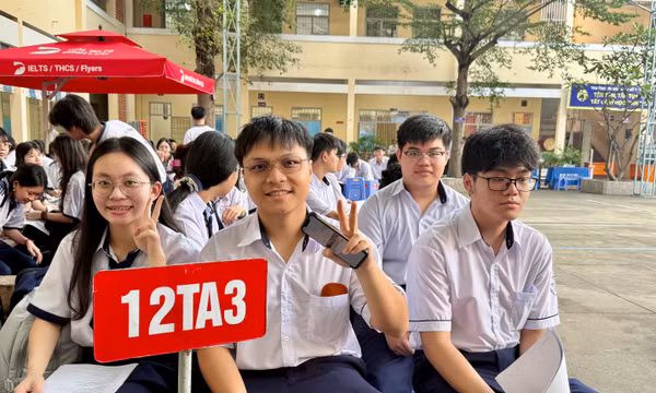 Học sinh THPT TP Hồ Chí Minh năm học 2026 - 2027.